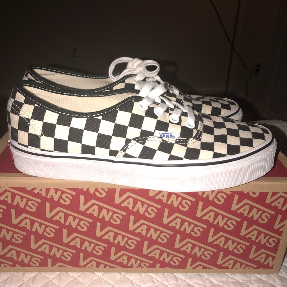 VANS SIZE 6.0 MEN